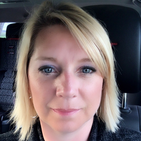 Meet your Posher, Marnie - Picture 1 of 1